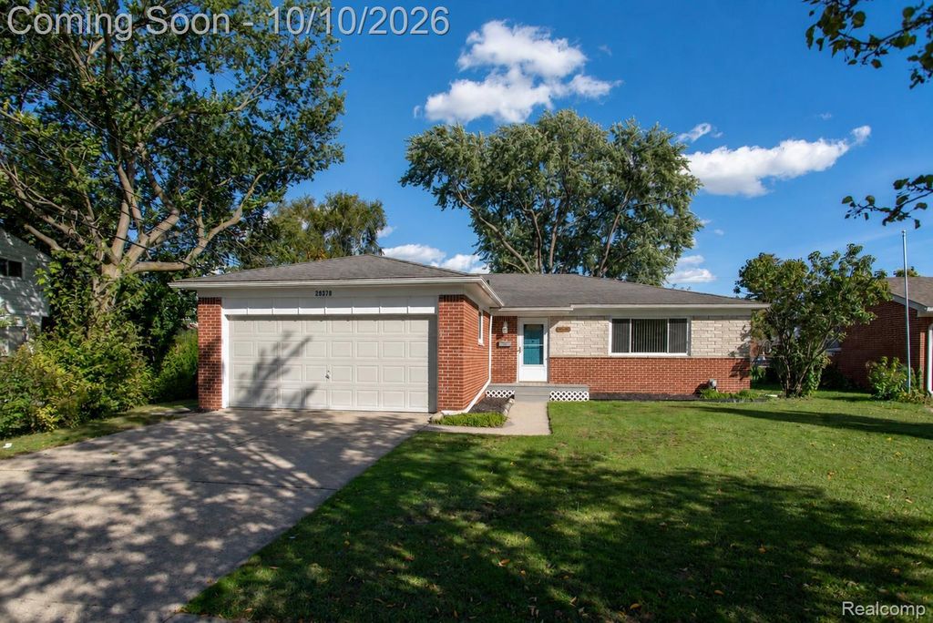 29378 Merrick Avenue, Warren