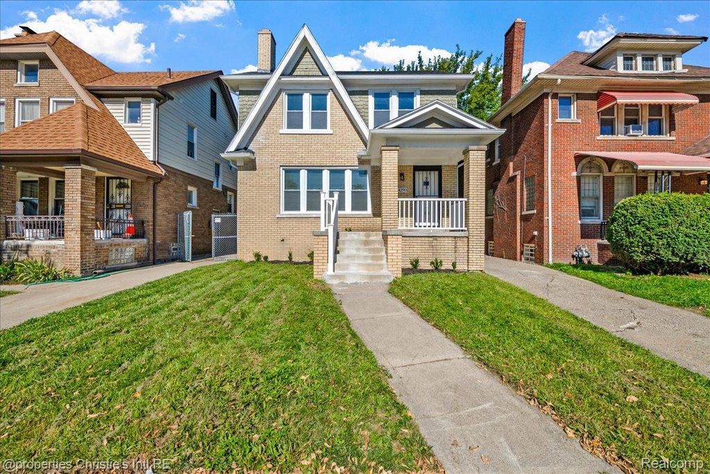 4290 Pasadena Street, Detroit