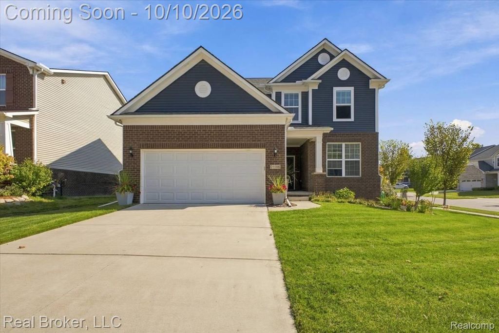 21186 Calabrese Drive, South Lyon