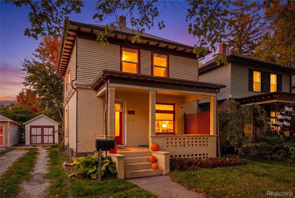 22 High Street, Mount Clemens