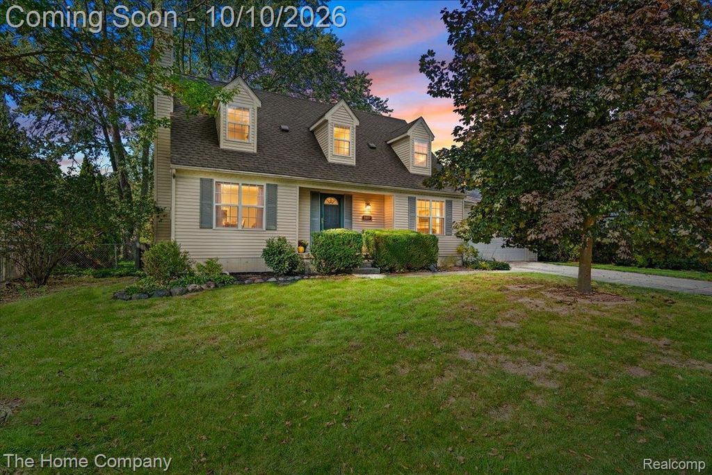 2607 Ardmore Avenue, Royal Oak