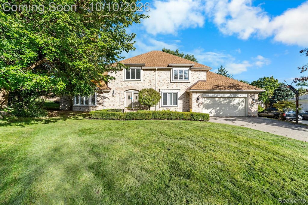 4776 S Knoll Court, West Bloomfield charter township
