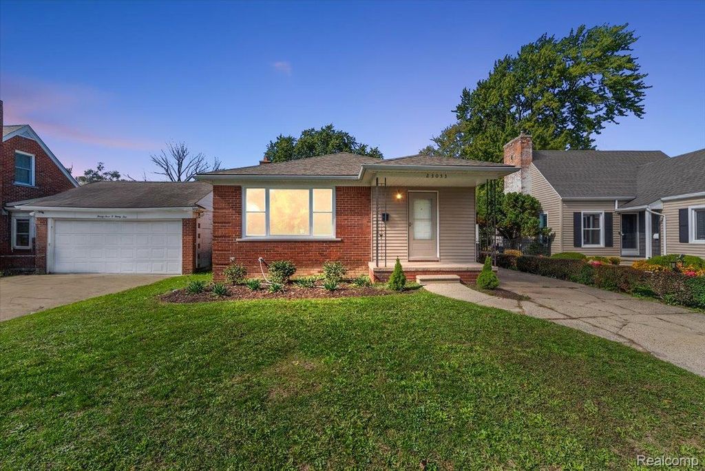 23033 Hayes Avenue, Eastpointe