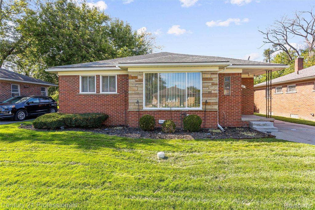 23881 Morton Street, Oak Park
