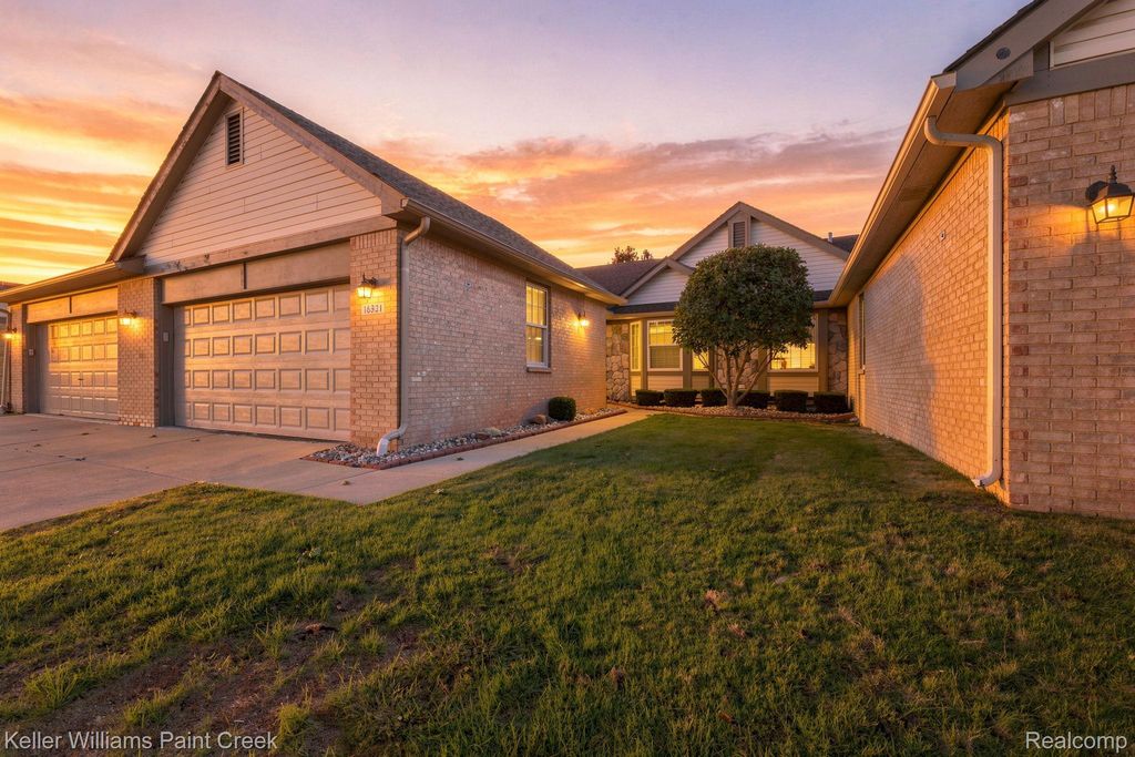 16321 Scenic, Clinton Twp