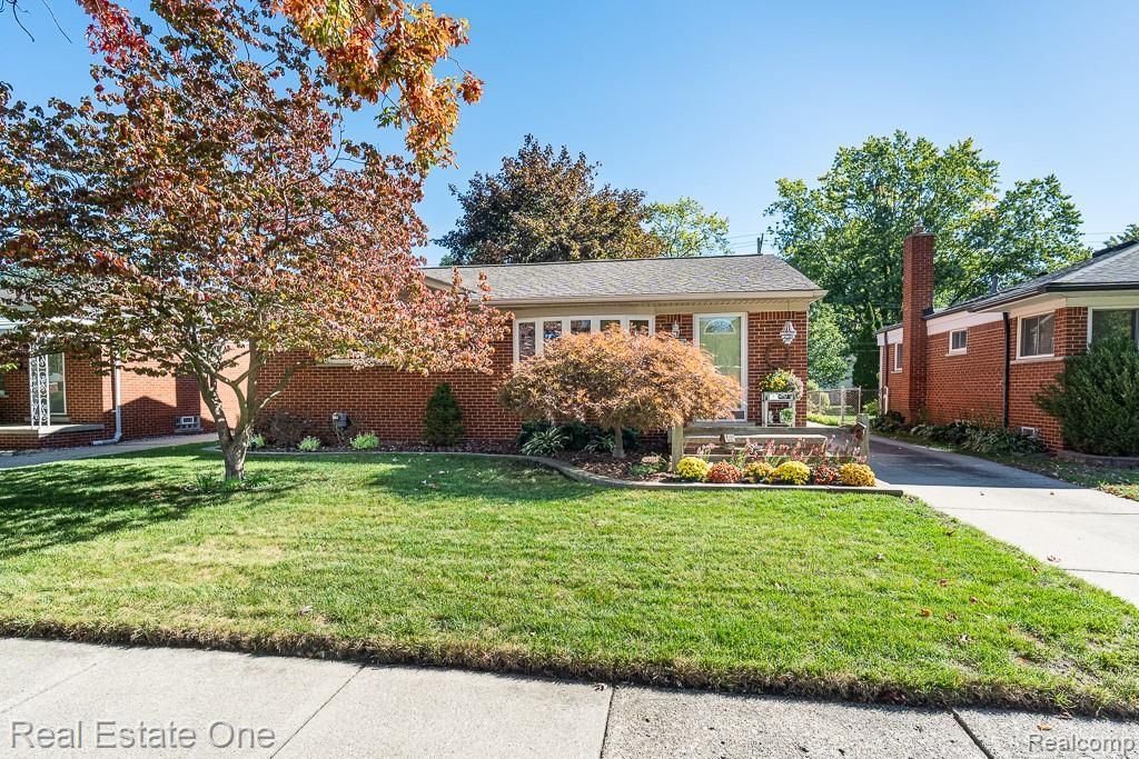 29404 Milton Ave, Madison Heights