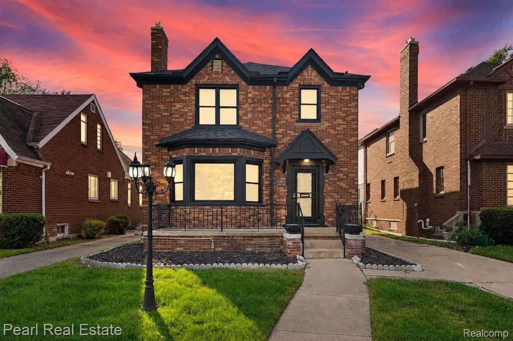 17595 Indiana St, Detroit