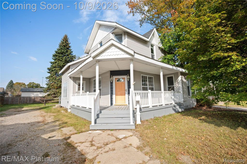 207 N Mill St, Clio