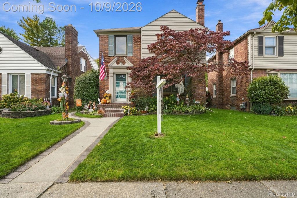 1853 N Rosevere Ave, Dearborn