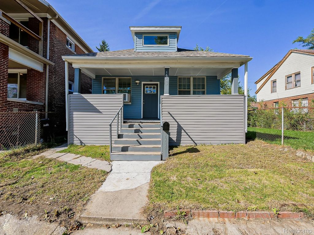 16715 Log Cabin St, Detroit