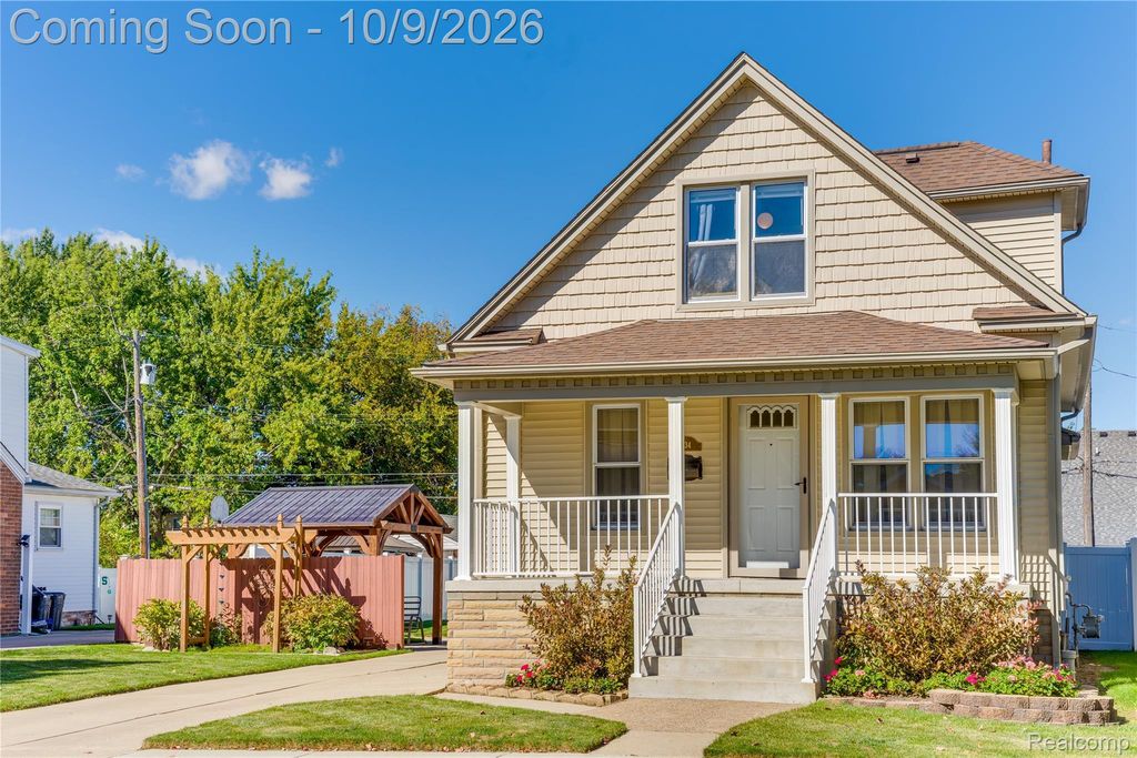 1234 Poplar St, Wyandotte