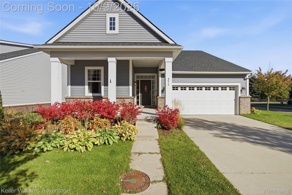 298 Wright St, Wixom city