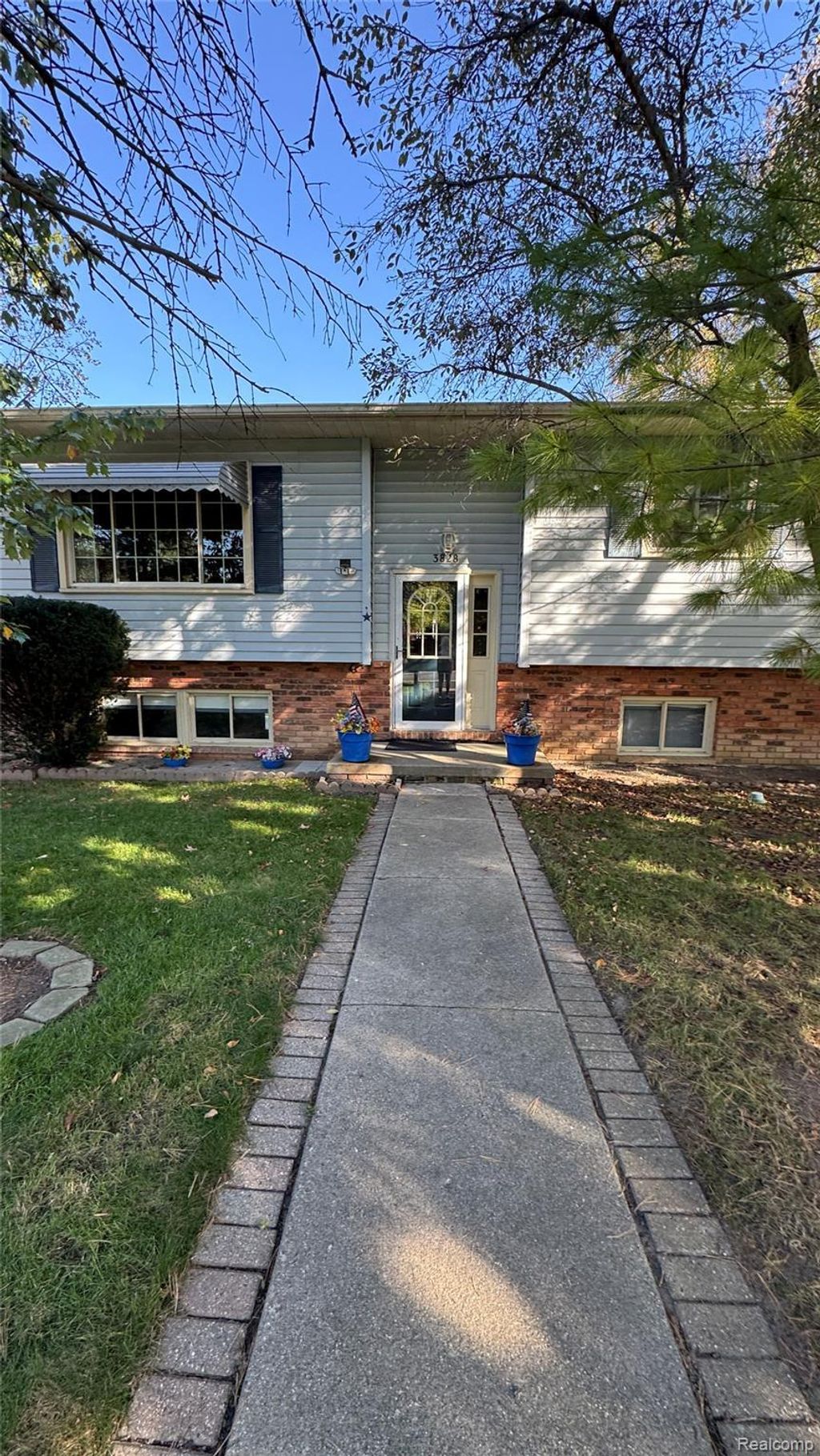 3828 Morgan Rd, Lake Orion