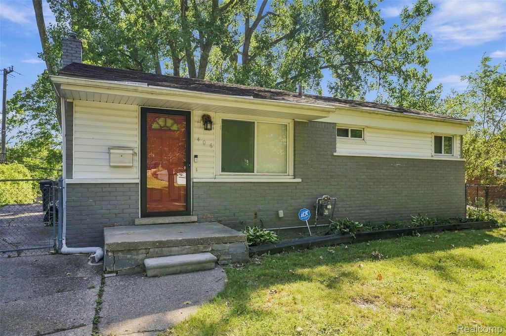 406 Linda Vista Dr, Pontiac
