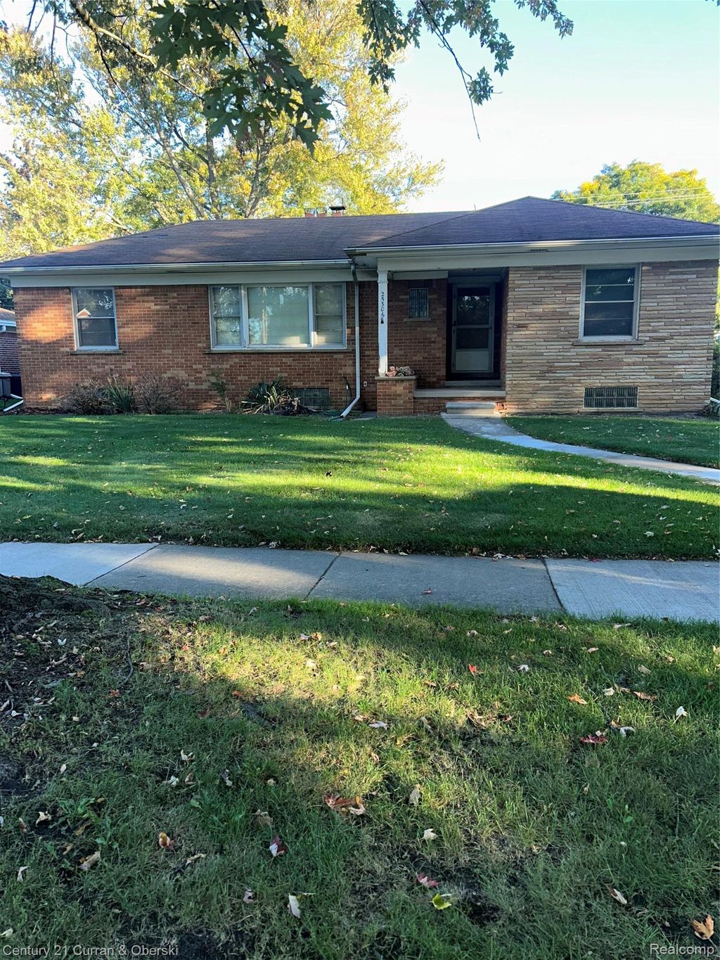 25306 Cherry Hill St, Dearborn