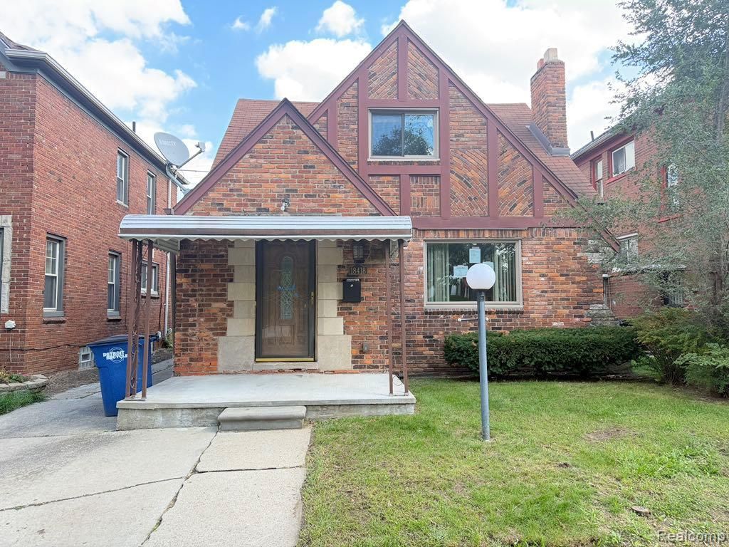 18418 Stoepel St, Detroit