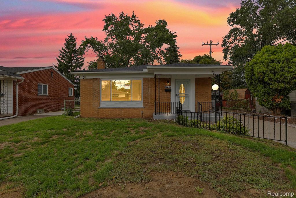 12705 Beaverland St, Detroit