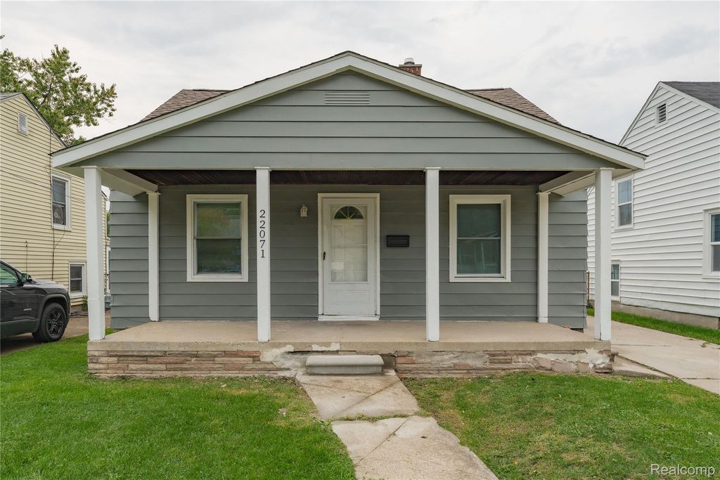 22071 Rausch Ave, Eastpointe