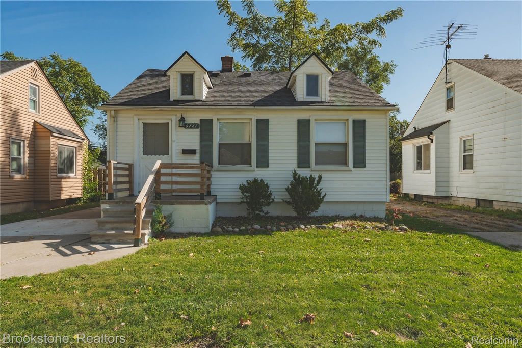 6761 Ziegler St, Taylor