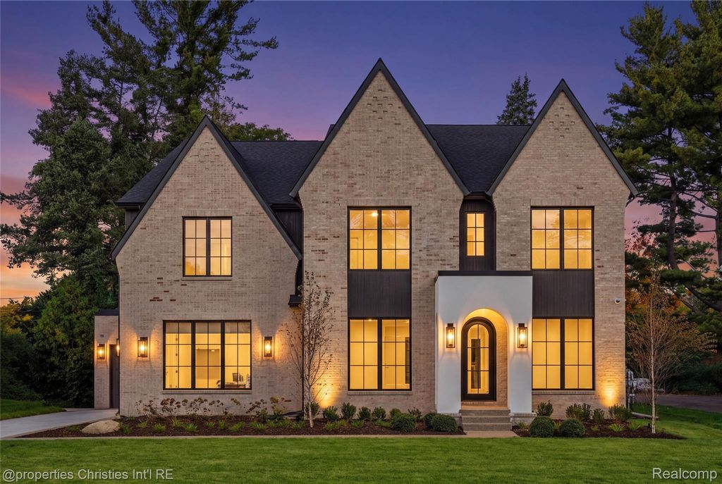 1570 Northlawn Blvd, Birmingham
