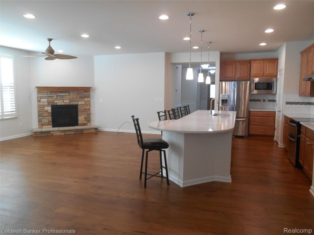 Charter Signing Icon 6205 Merion Ln, Grand Blanc charter township Property Listing: MLS ...