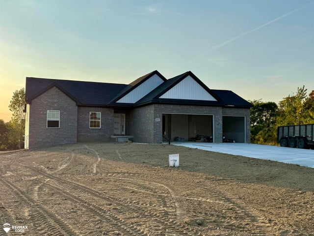 8019 Bradbury Ln, Mundy township