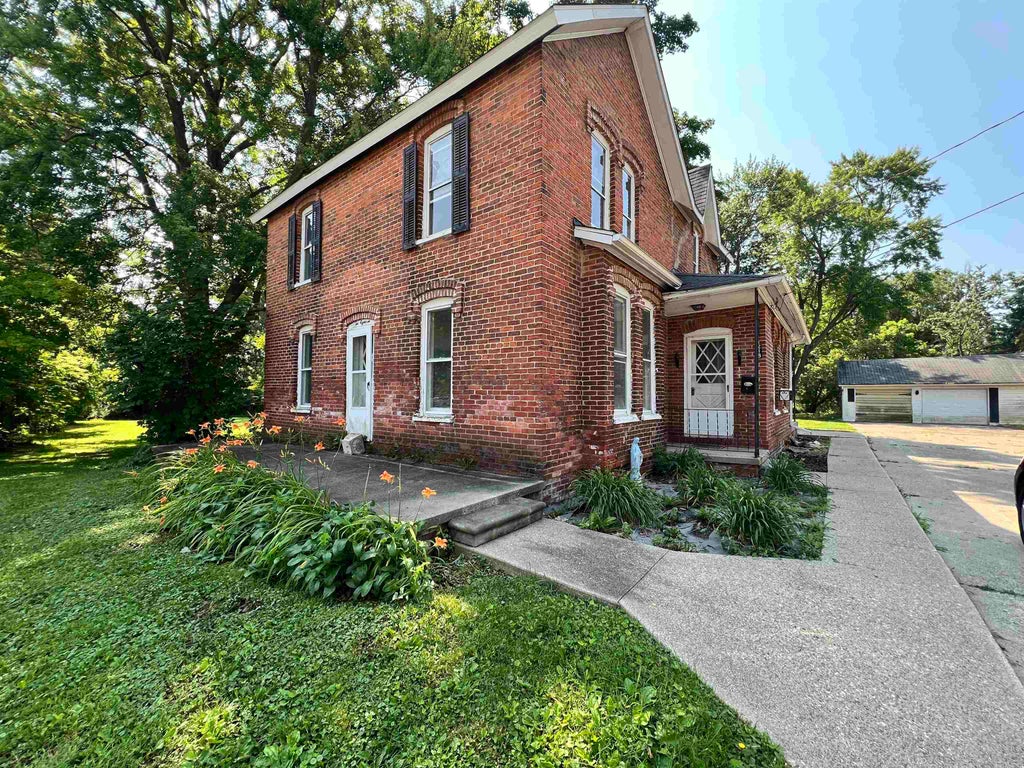 218 E Rising St, Davison city