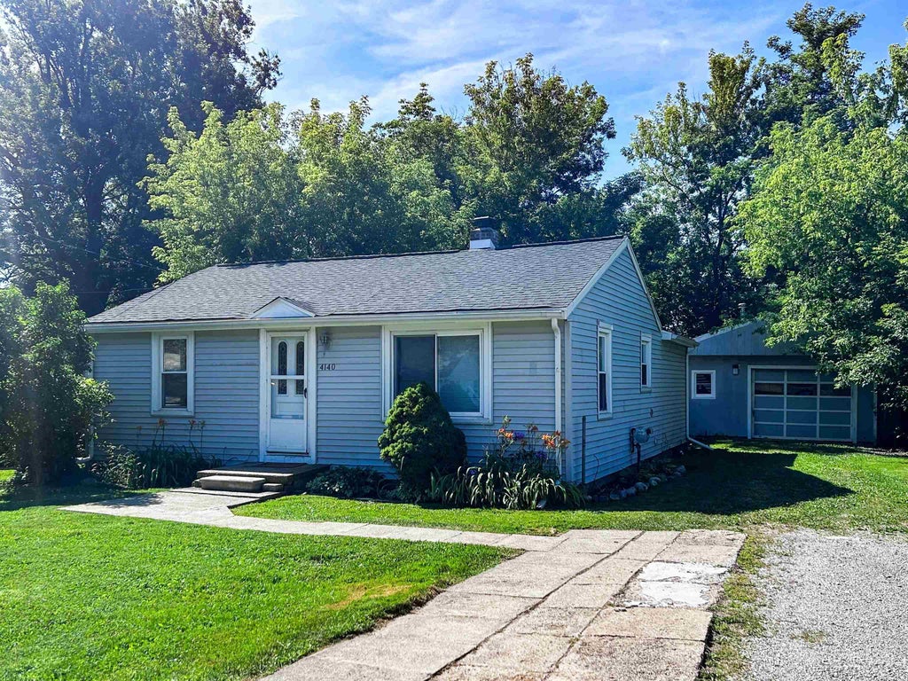 4140 Risedorph St, Burton city