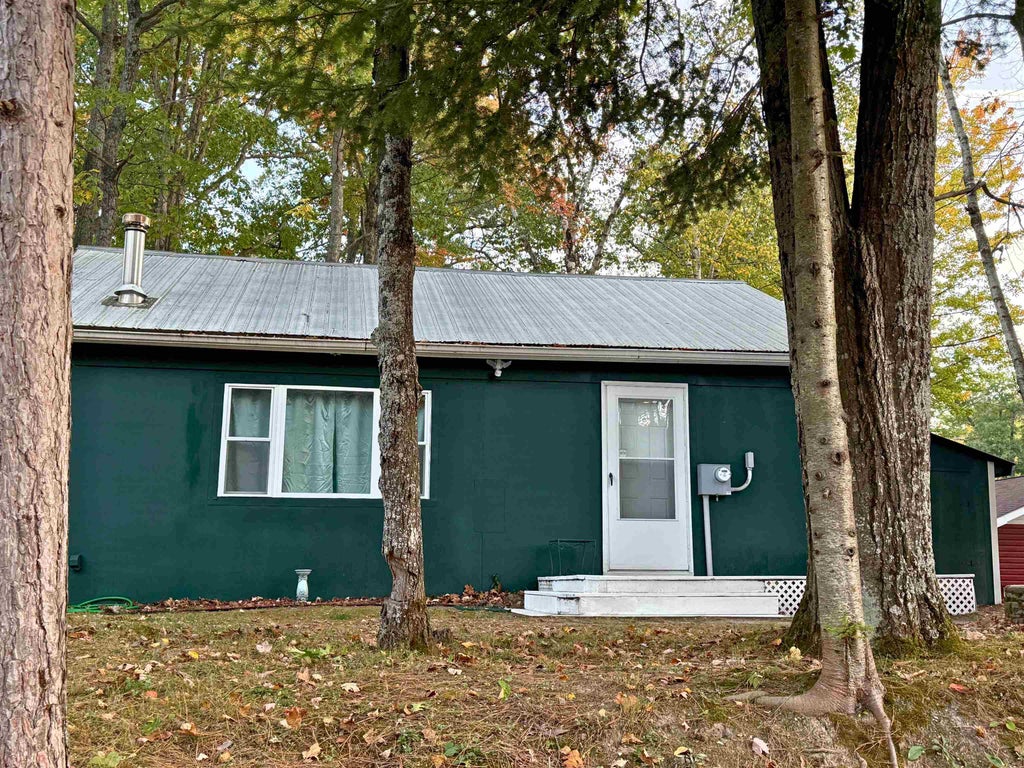 3279 Handrich Dr, Clinton township