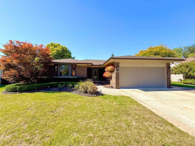 40779 Cascade Dr, Sterling Heights city