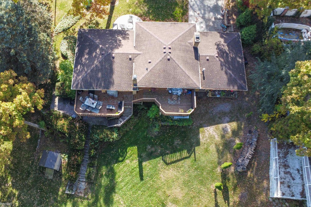 1244 Pomona Ct, Fenton charter township