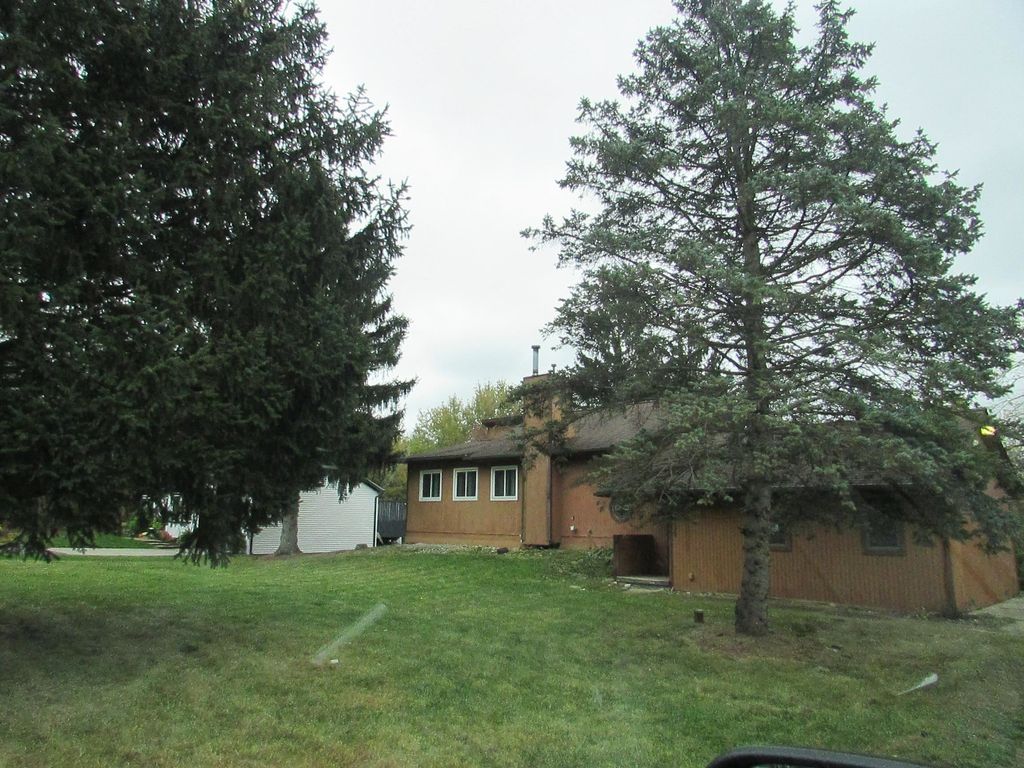 1434 E Cook Rd, Grand Blanc charter township
