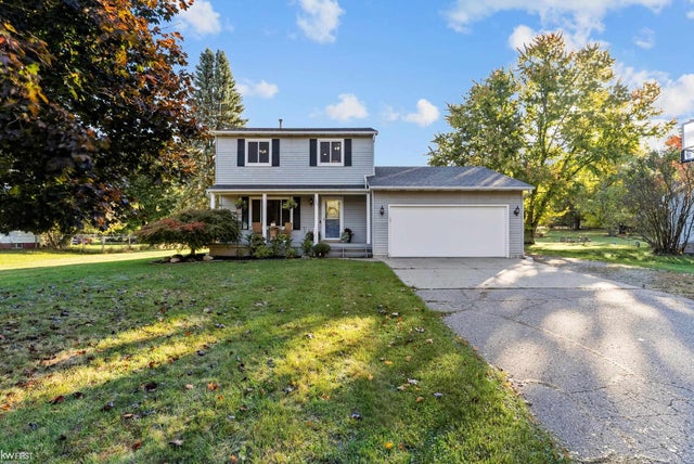 11486 Vista Dr, Tyrone township