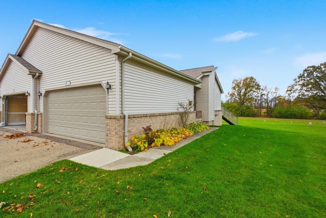 3010 Murray St, Mundy township