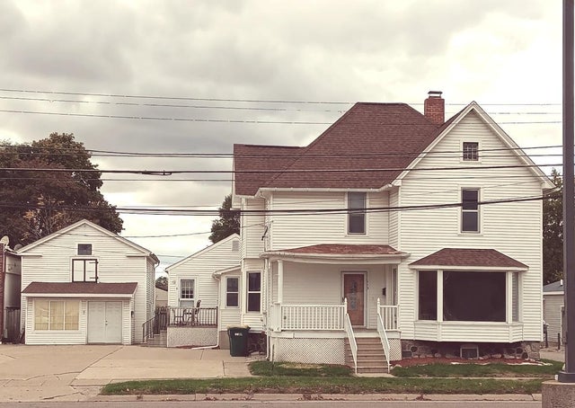 113 N Mckinley Rd, Flushing city