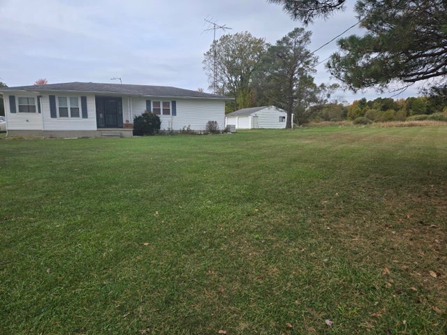 14134 N Holly Rd, Holly township