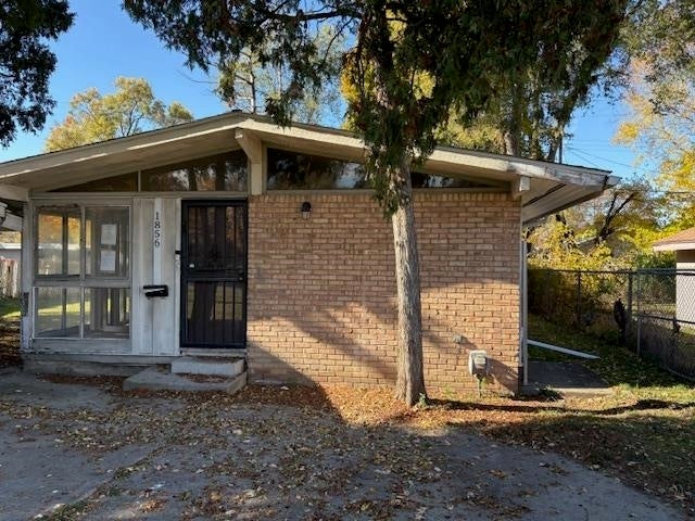 1856 S Averill Ave, Flint city