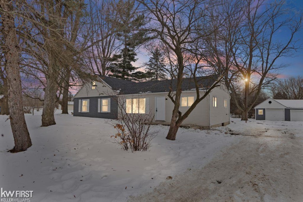 4191 E Hill Rd, Grand Blanc charter township