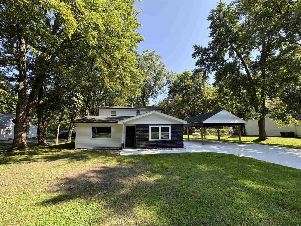 3416 W Willard Rd, Birch Run township