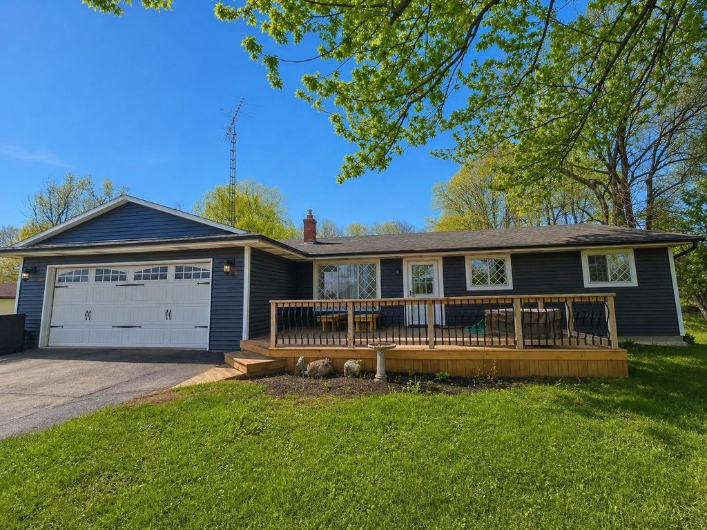 2123 W Willard Rd, Vienna charter township