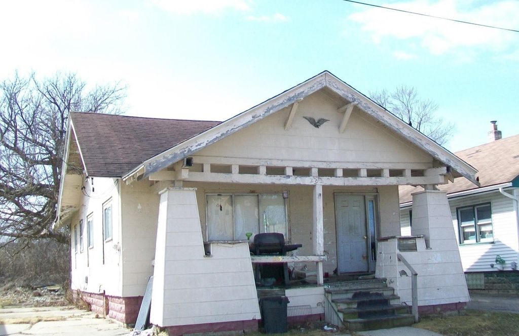 205 W Eddington Ave, Flint