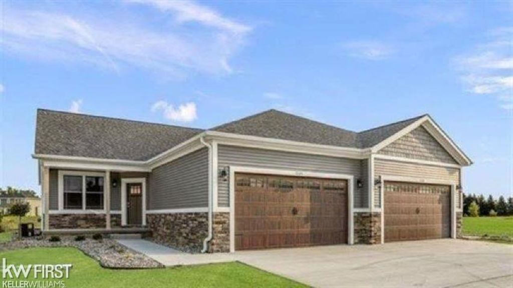 11130 Brahms Ln, Davison township