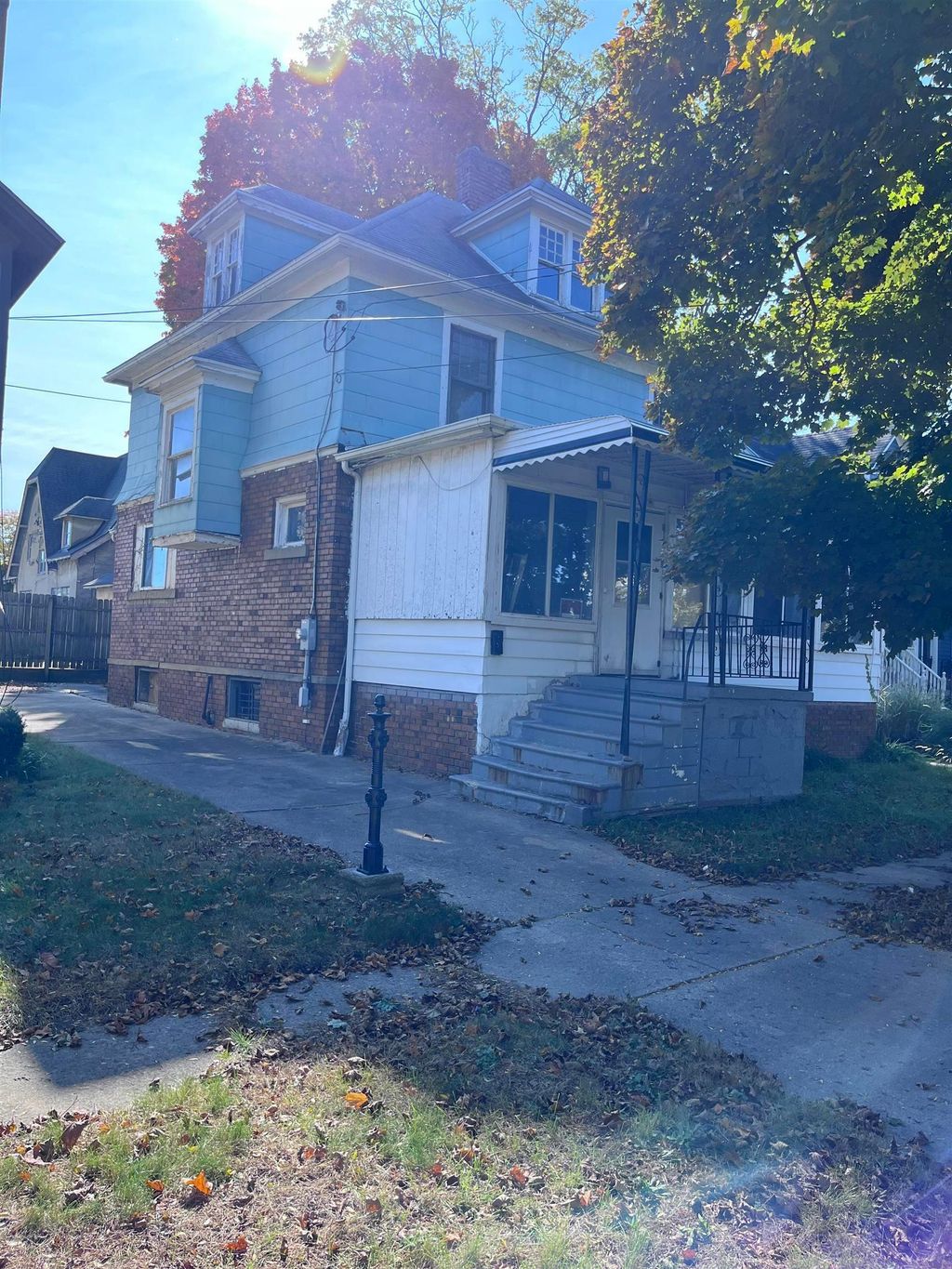 410 E Fourth St, Flint city
