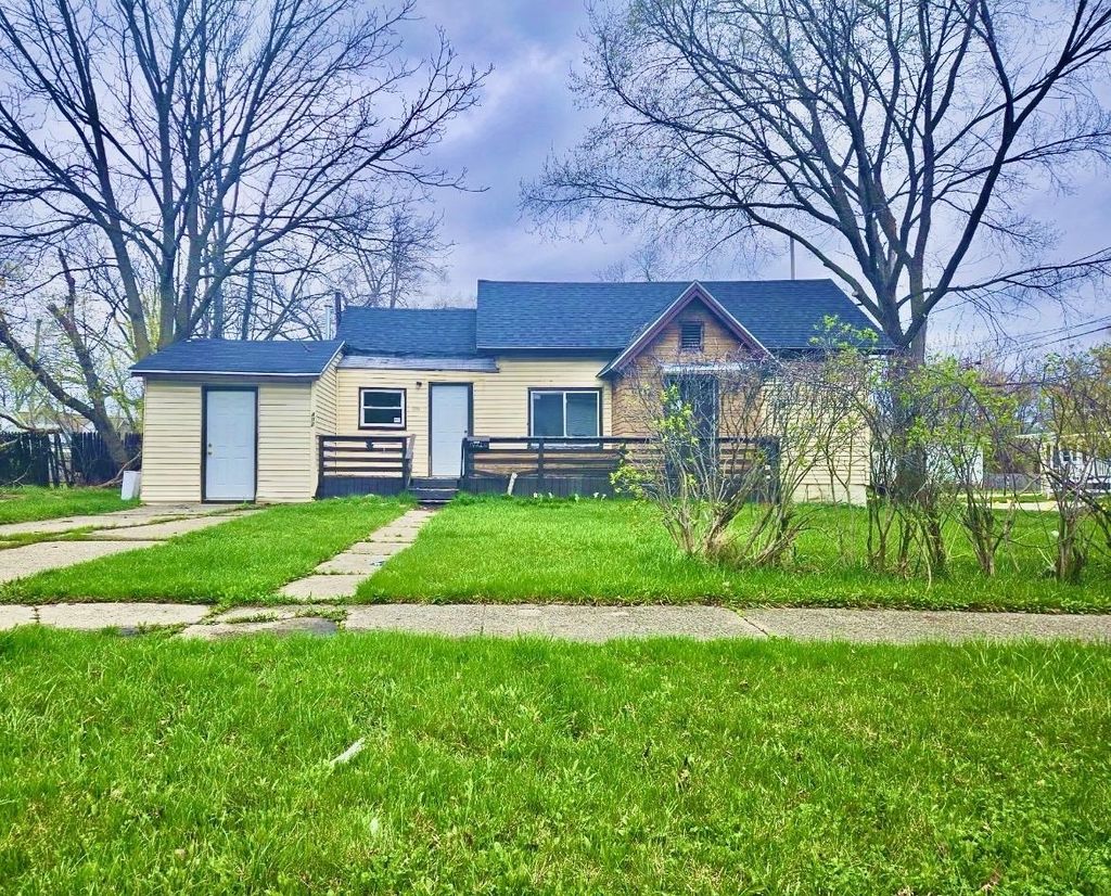 402 Oak St, Saginaw city