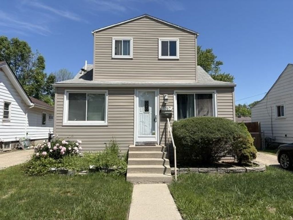 7067 Chalmers Ave Ave, Warren