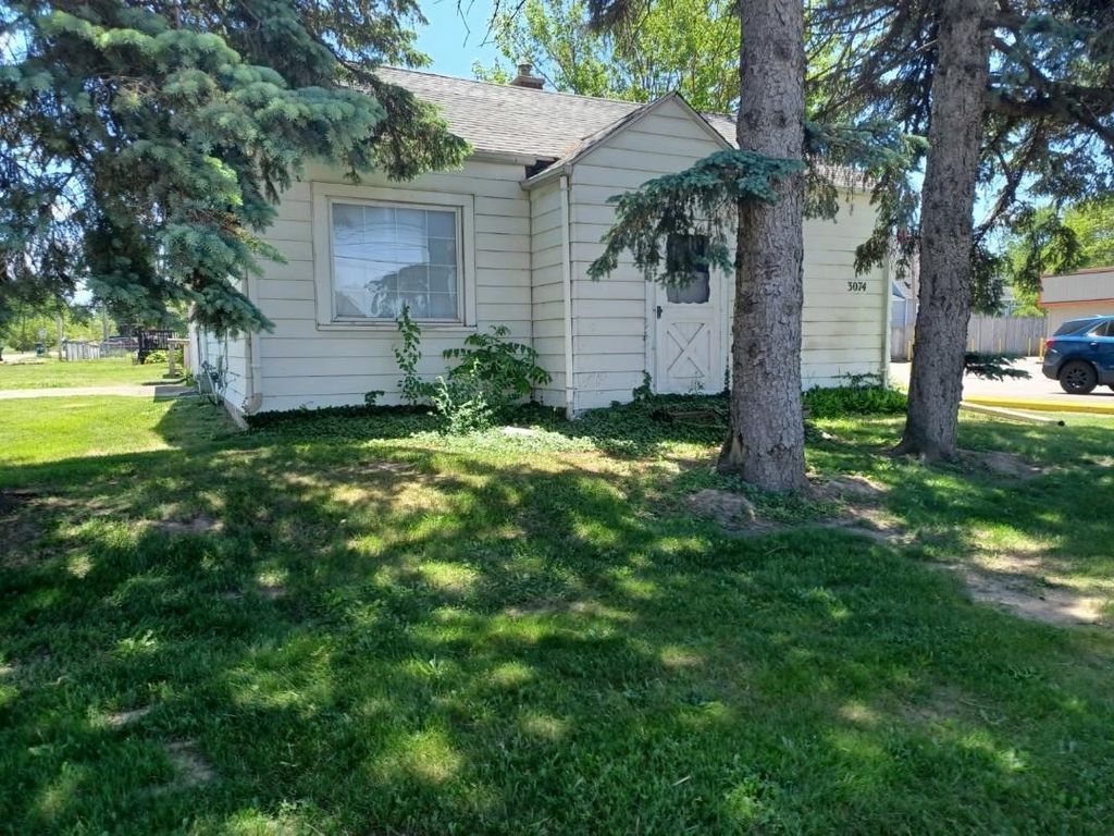3074 E Atherton Rd, Burton