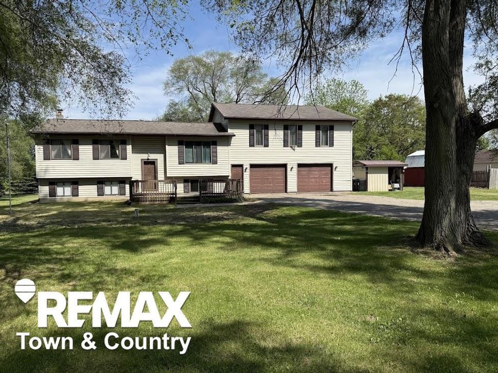 4372 N Gale Rd, Richfield township