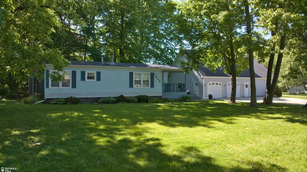 1926 New Rochelle Dr, Elba township