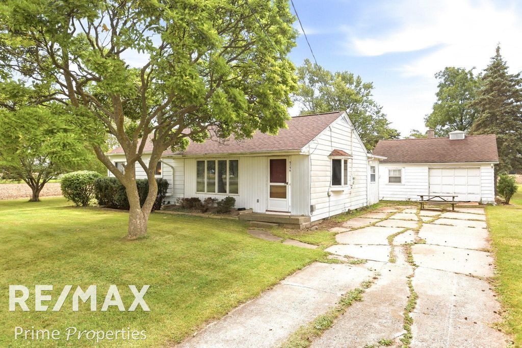 5154 Hess Rd, Buena Vista charter township