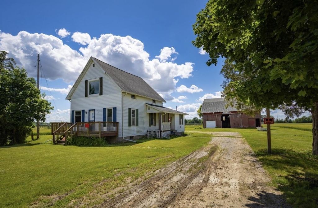 1711 N Sheridan Rd, Venice township
